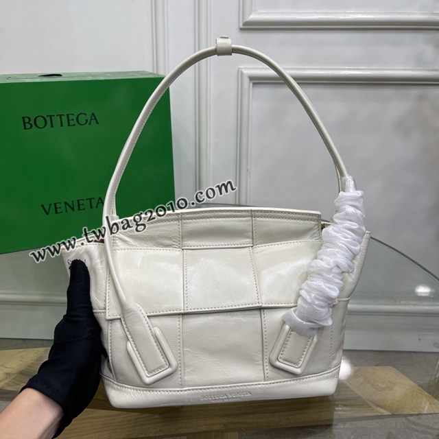 Bottega veneta高端女包 96009s小號 寶緹嘉新款Arco33油蠟皮手提包 BV經典款小牛皮arco女包  gxz1324